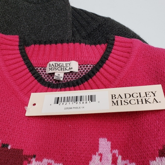New Badgley Mischka Poinsettia Dark Floral Sweater Women's Plus Size 1X - Picture 7 of 15